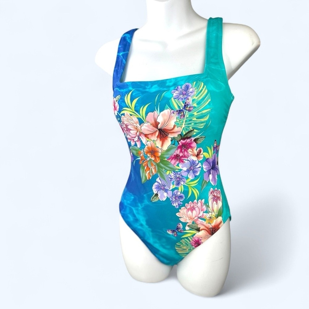 Johnny Was Size Small NWT One Square Blue‎ Floral One Piece Swimsuit
